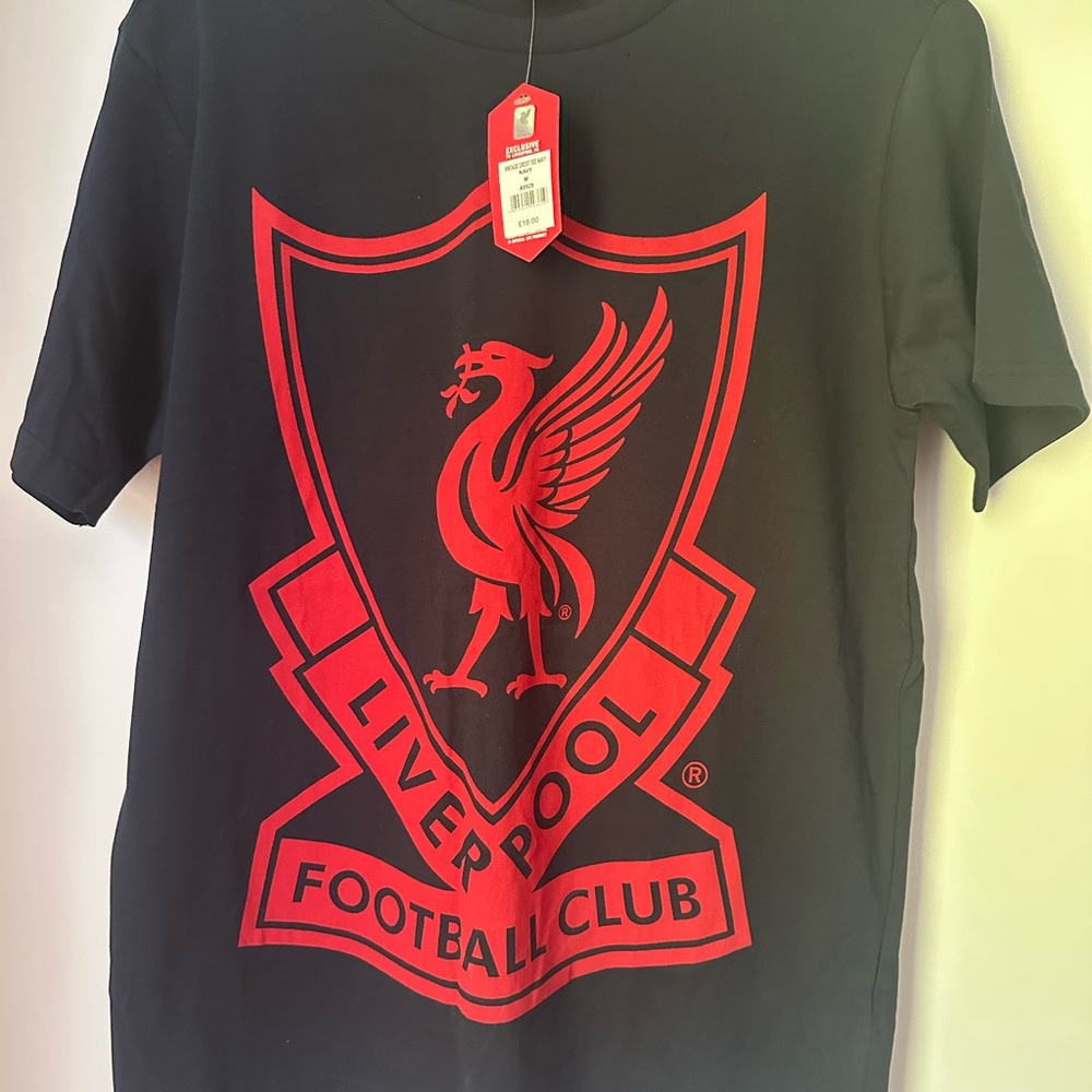 Liverpool FC Black and Red T-Shirt Adult Medium